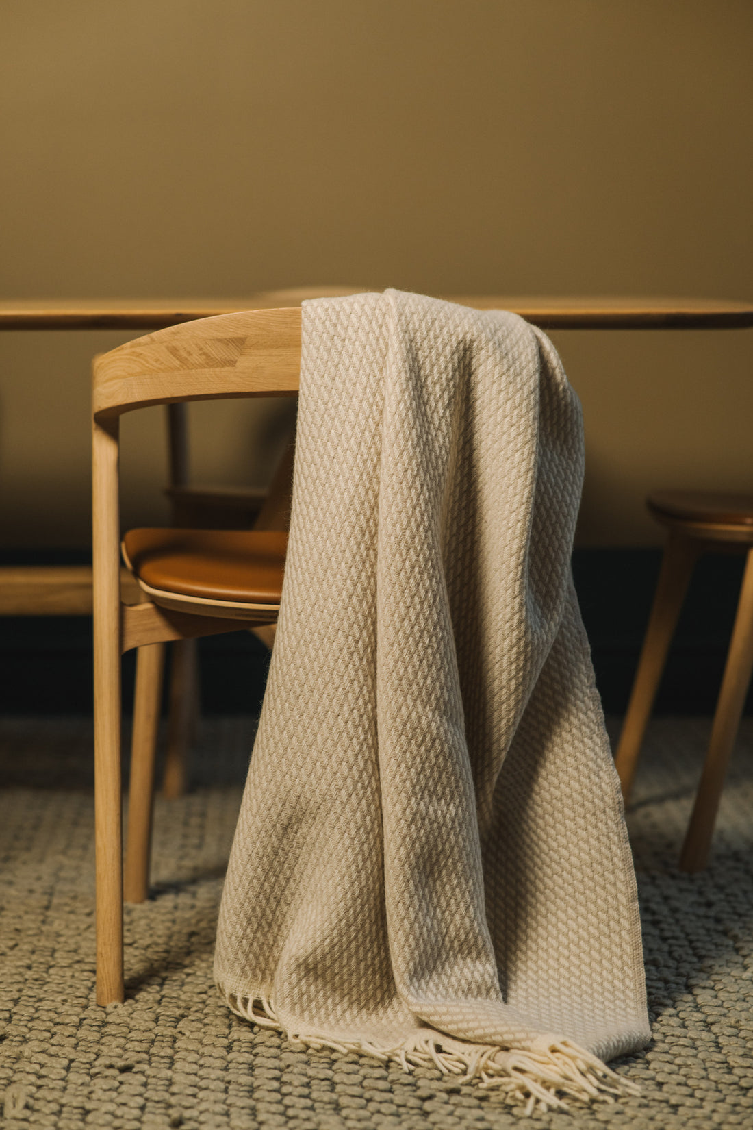 Koc MELLO (Warm Grey) | Røros Tweed